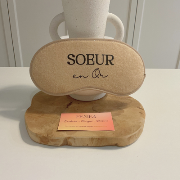 Masque de nuit "Soeur en Or"